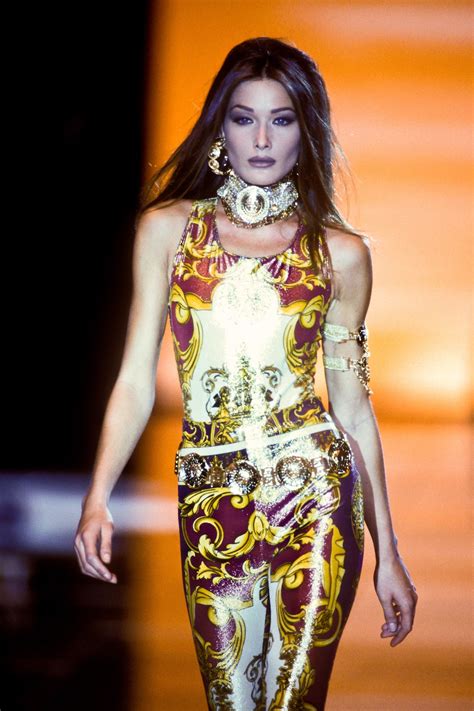 versace carla bruni|Carla Bruni fashion designer.